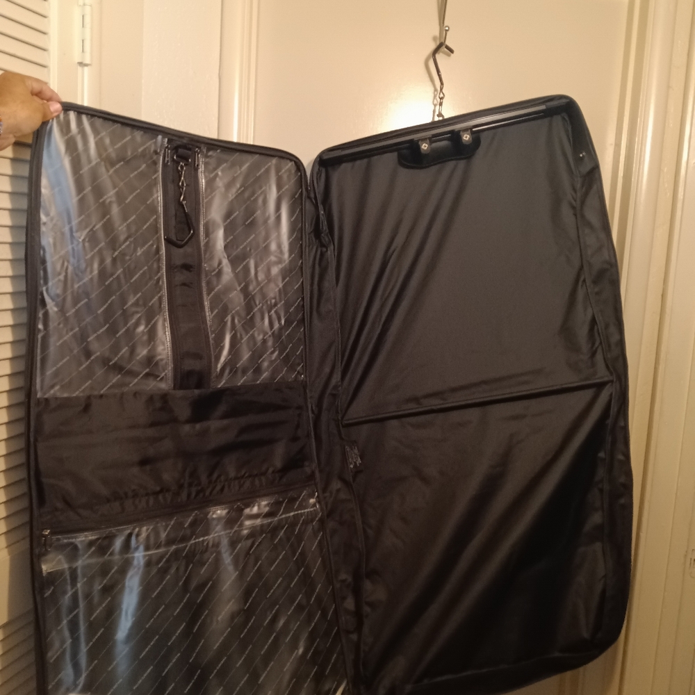 Garment bag - Picture 4 of 4